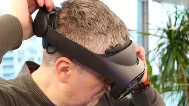 Đánh giá Meta Quest Pro
